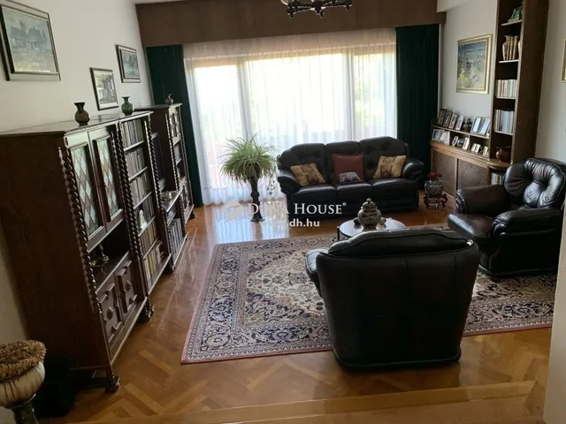 Eladó ház Pécs 150 nm