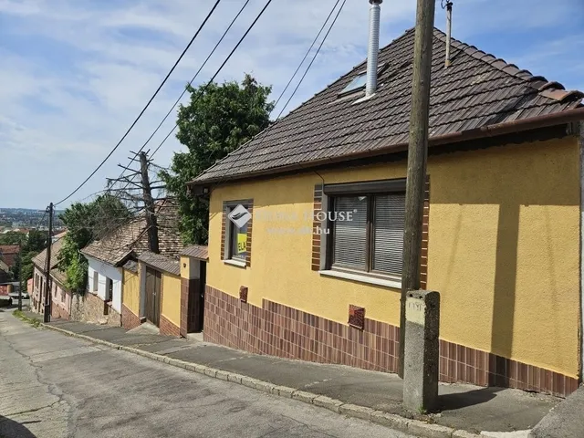 Eladó ház Pécs 120 nm