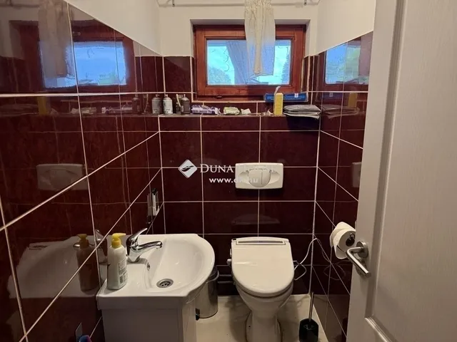 Eladó ház Kozármisleny 225 nm