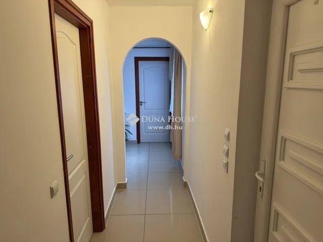 Eladó ház Kozármisleny 225 nm