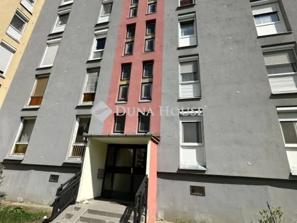 Eladó lakás Pécs 54 nm