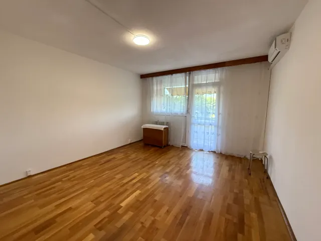 Eladó lakás Pécs, Kertváros 62 nm