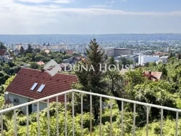 Eladó lakás Pécs 107 nm