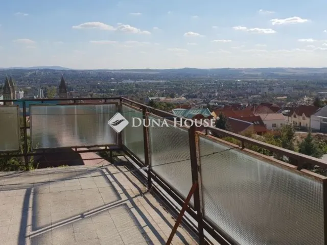 Kiadó lakás Pécs 57 nm