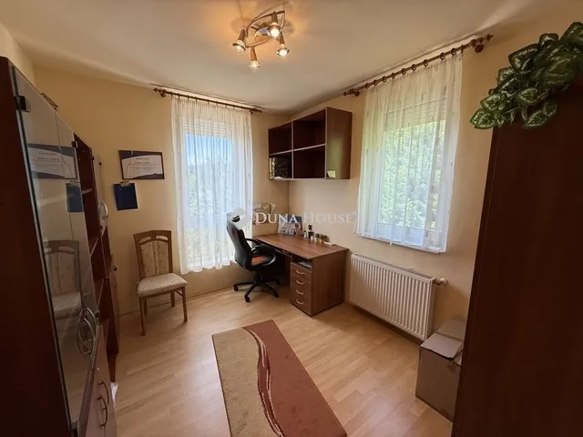 Eladó lakás Pécs 105 nm