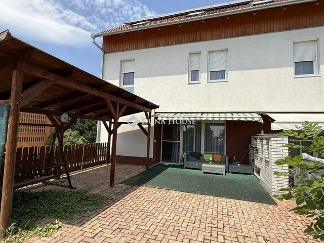 Eladó lakás Pécs 105 nm