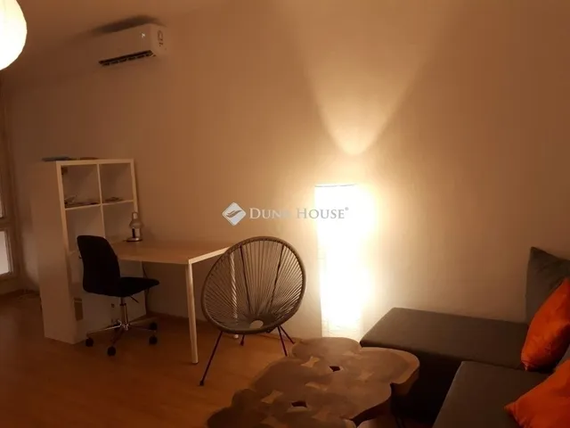 Eladó lakás Pécs 64 nm