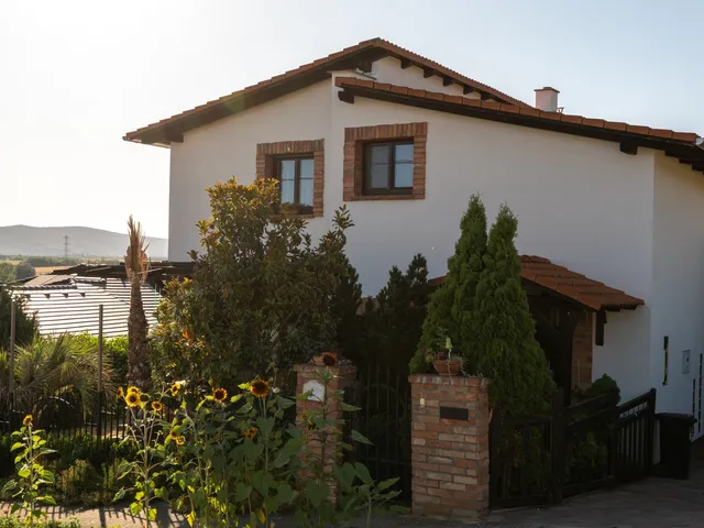 Eladó ház Romonya 230 nm