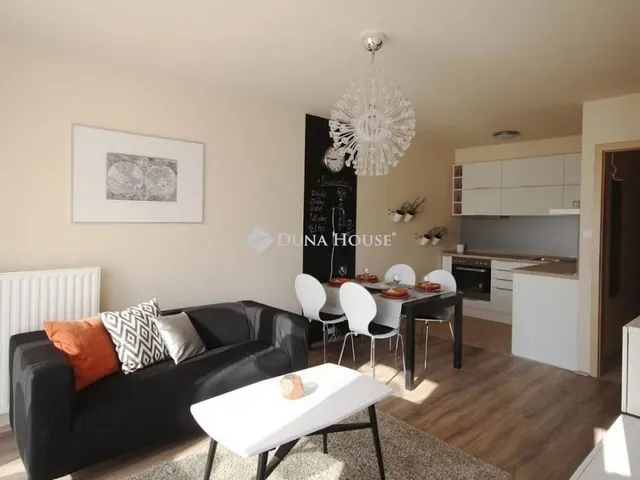 Eladó lakás Pécs 45 nm