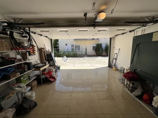 Eladó ház Pécs 200 nm