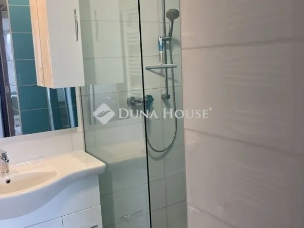 Eladó lakás Pécs 57 nm