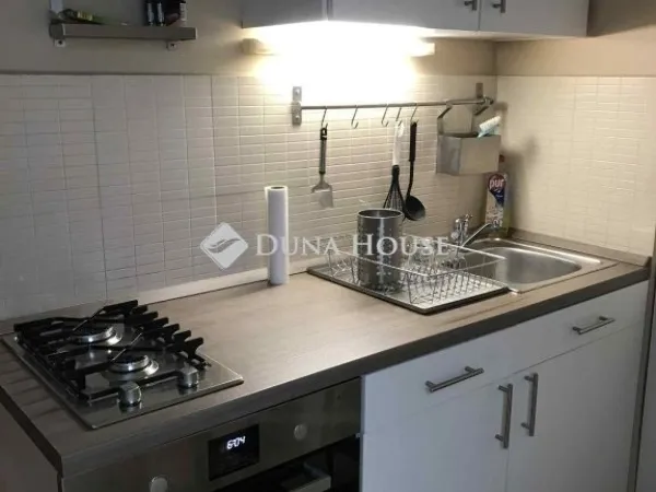 Eladó lakás Pécs, Egyetemváros 54 nm