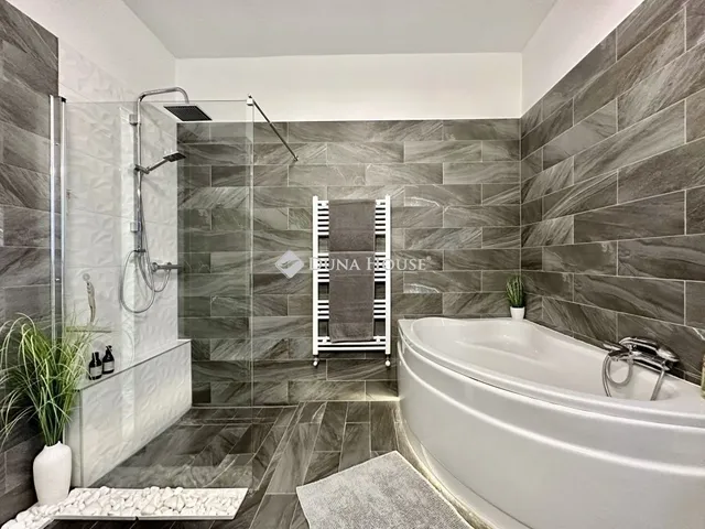 Eladó ház Pécs 103 nm