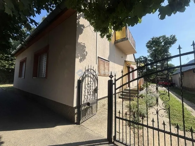 Eladó ház Görcsöny 120 nm
