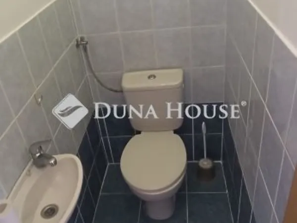 Eladó lakás Szentlőrinc 58 nm