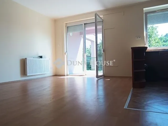 Eladó lakás Szentlőrinc 58 nm