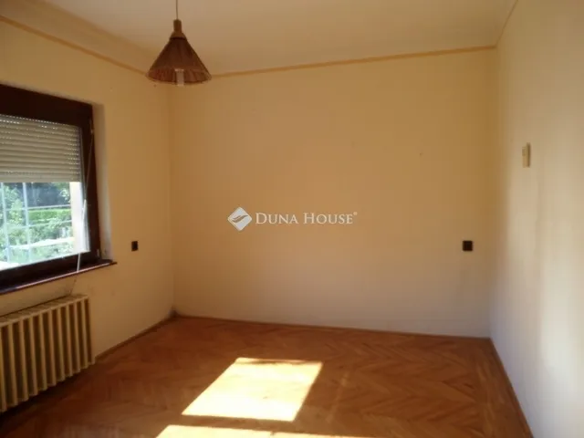 Eladó ház Pécs 191 nm