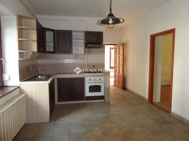 Eladó ház Pécs 191 nm