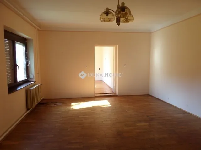 Eladó ház Pécs 191 nm