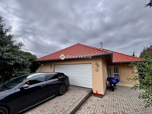 Eladó ház Nagykozár 150 nm