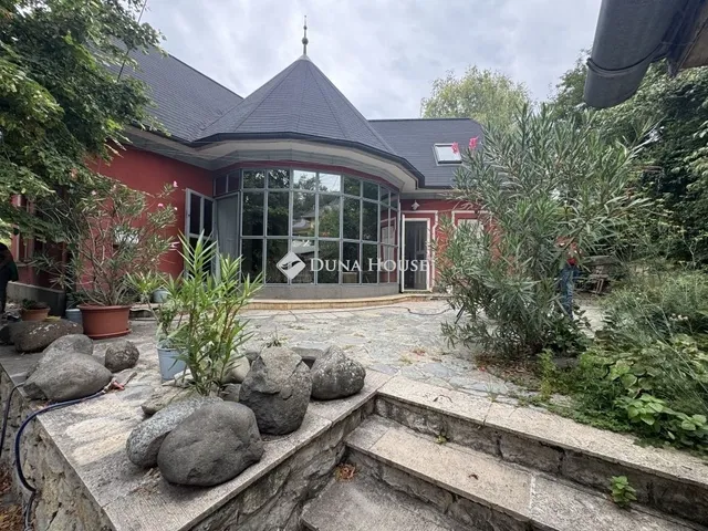 Eladó ház Szekszárd 140 nm