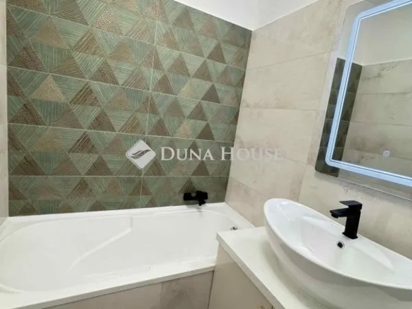 Eladó lakás Pécs 52 nm