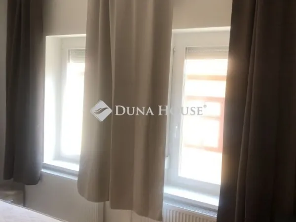 Kiadó lakás Pécs 56 nm