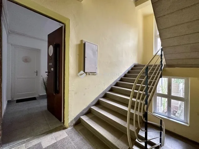 Eladó lakás Pécs 95 nm