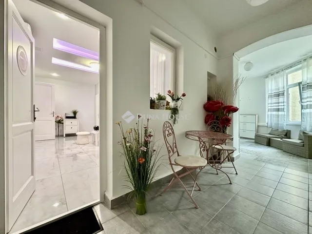 Eladó lakás Pécs 95 nm