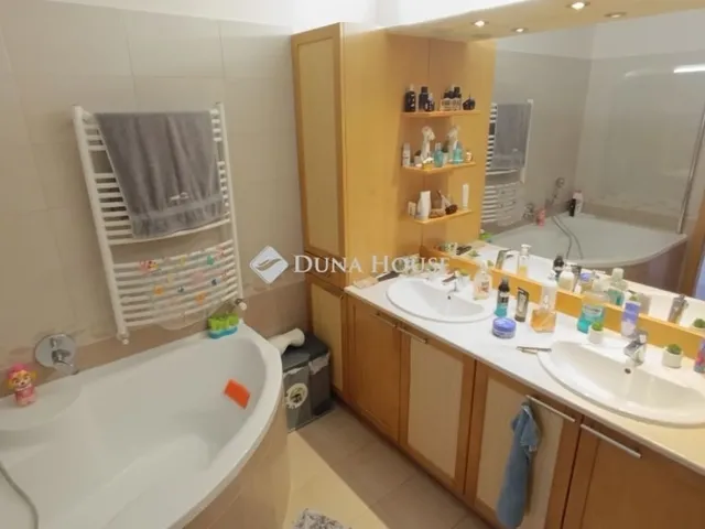 Eladó lakás Mohács 127 nm