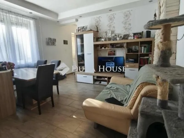 Eladó ház Pécs 72 nm