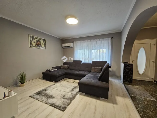 Eladó lakás Mohács 140 nm