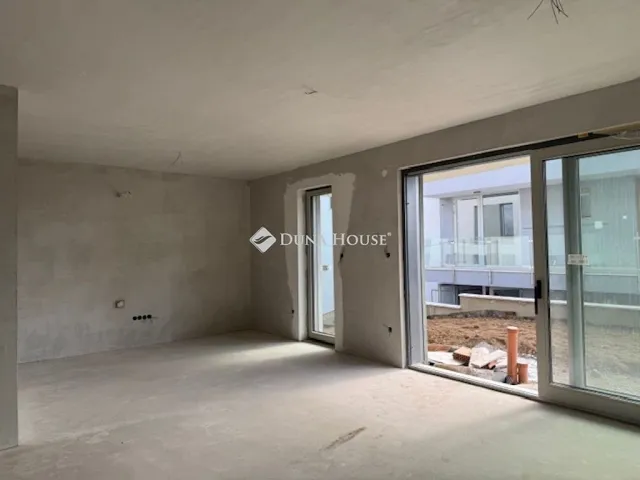 Eladó lakás Pécs 84 nm