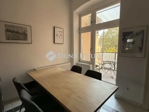 Eladó lakás Pécs 54 nm