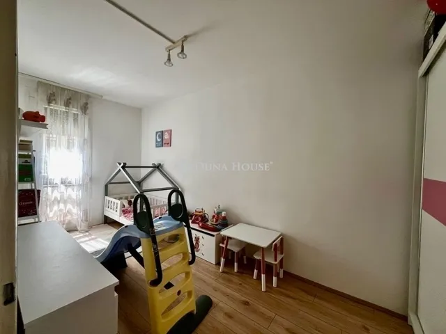 Eladó lakás Pécs 64 nm