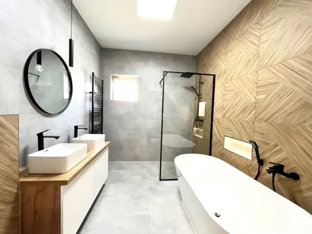 Eladó lakás Pécs 67 nm