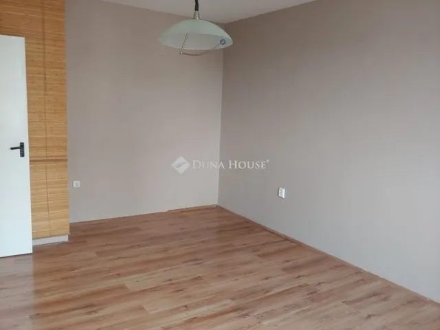 Eladó lakás Pécs 40 nm