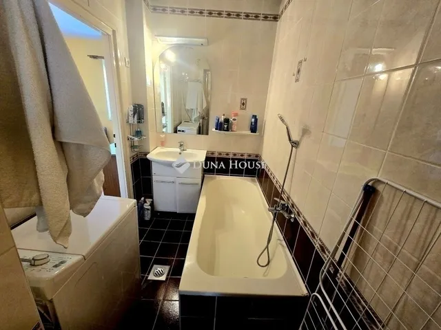 Eladó lakás Pécs 57 nm