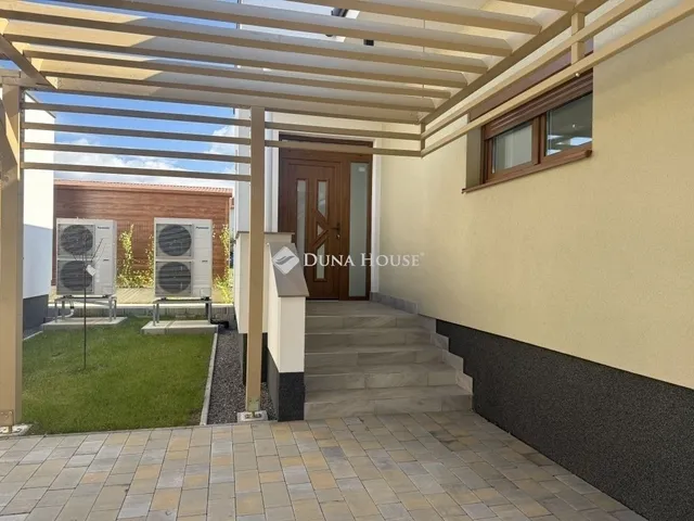 Eladó ház Pécs 96 nm