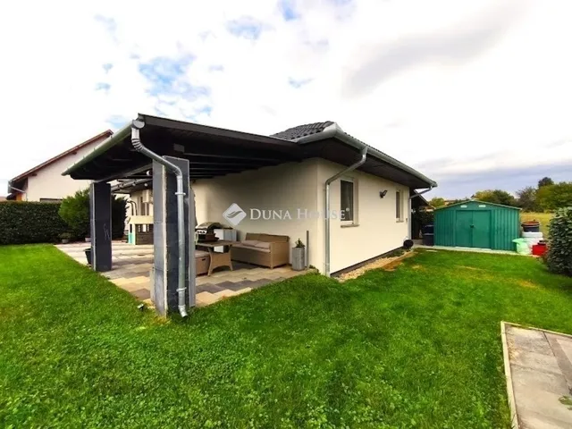 Eladó ház Kozármisleny 90 nm