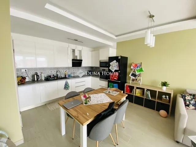 Eladó lakás Kozármisleny 85 nm