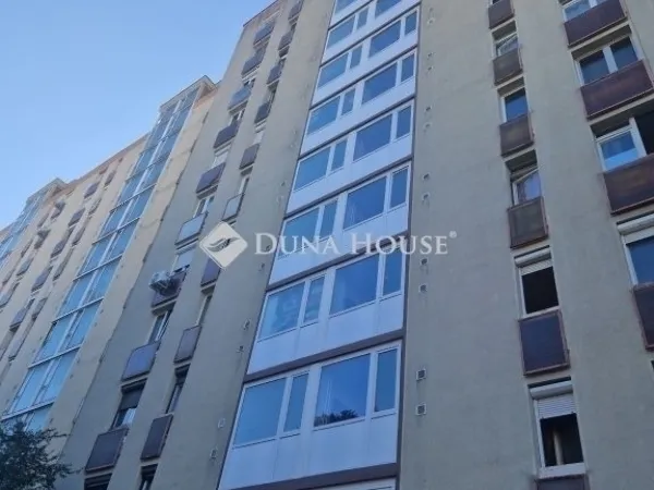 Eladó lakás Pécs 63 nm