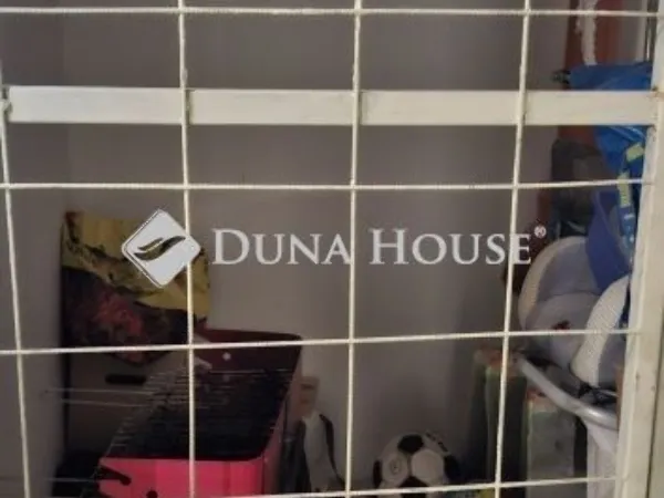 Eladó lakás Pécs 64 nm