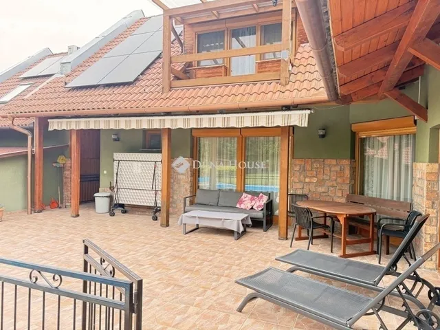 Eladó ház Kozármisleny 153 nm