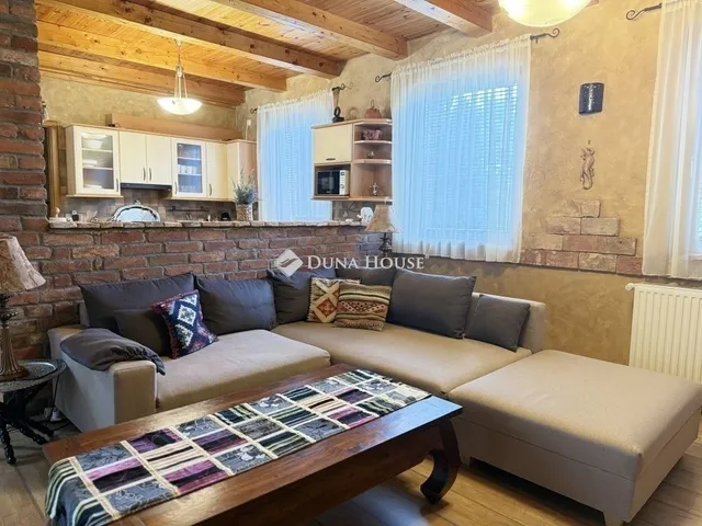 Eladó ház Kozármisleny 153 nm