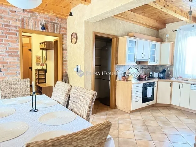 Eladó ház Kozármisleny 153 nm