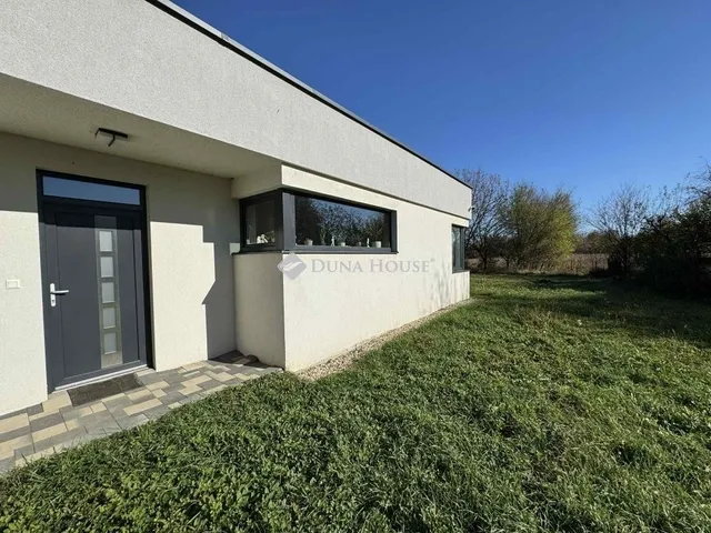 Eladó ház Harkány 181 nm