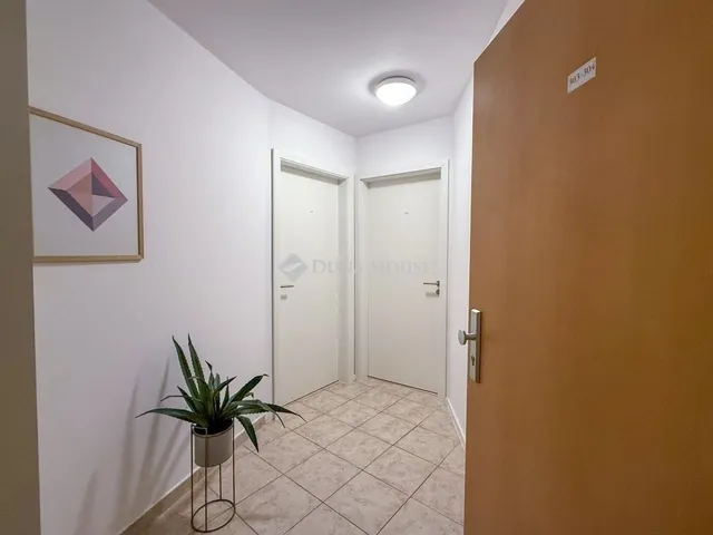 Eladó lakás Pécs 88 nm