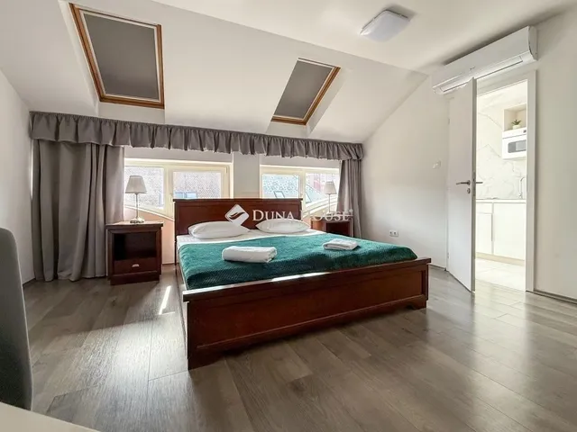 Eladó lakás Pécs 88 nm