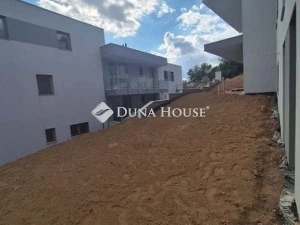 Eladó lakás Pécs 78 nm